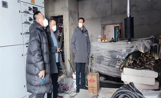 5.康养合作公司领导身赴施工现场_副本.jpg 5.康养合作公司领导身赴施工现场_副本.jpg
