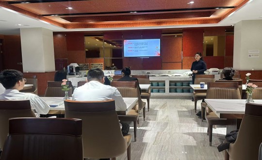 4.长白山俄罗斯专享会294VIP官方网站酒店培训活动现场_副本.jpg