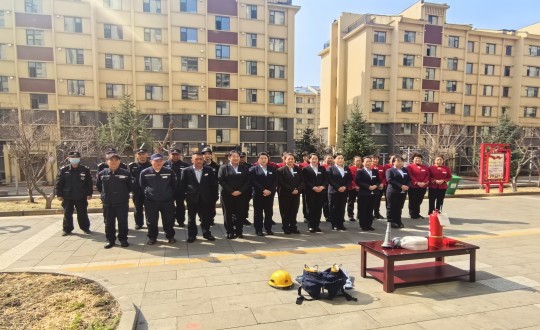 12.物业总公司敦化项目消防演练现场_副本.jpg