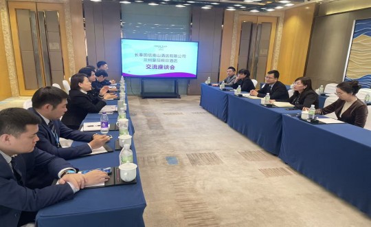 7.李琼华总经理参加甘肃省饭店协会主办的酒店业精细化管理实践培训班_副本.jpg
